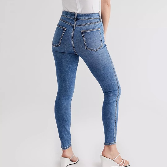 Free People CRVY High-Rise Super Skinny Jeans - Picture 2 of 3